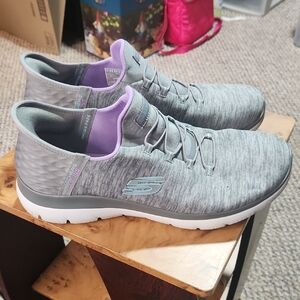 Skechers Women's Gray and Lavender Sneakers
